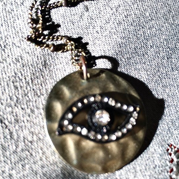 GOLD DAHLIA EVIL EYE NECKLACE - Picture 4 of 8